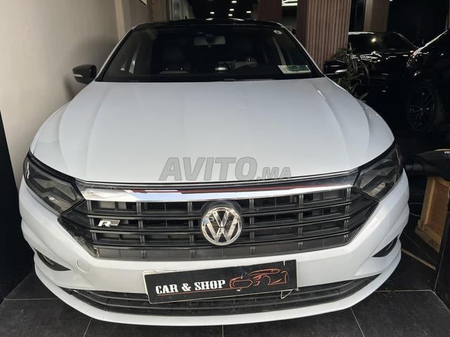 Volkswagen Jetta Essence Automatique 2019 - 2