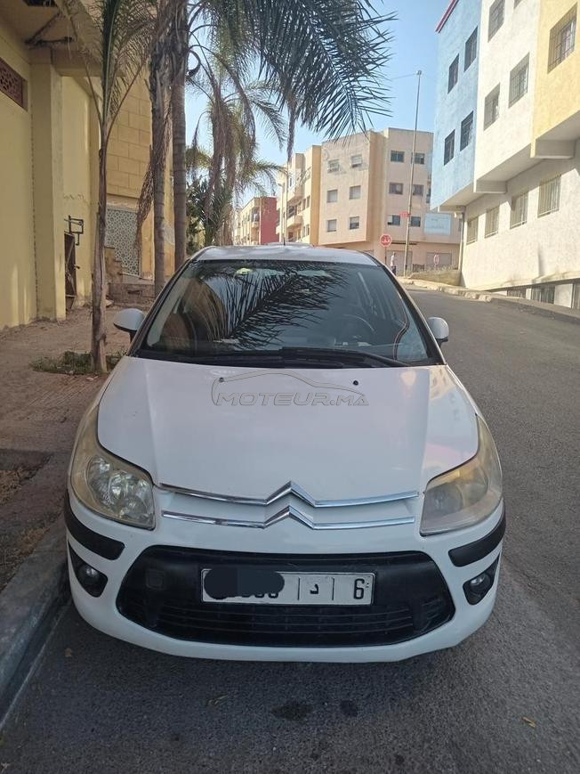 citroen c 4 mazala n9iya 