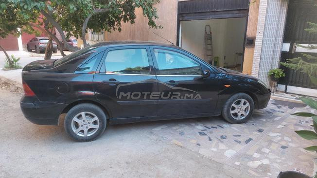 Ford focus.  2005 tout option 