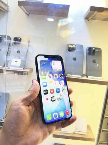 iPhone 12 Pro Max officiel 128/89 état