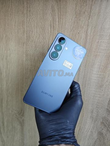 Samsung S26 5G 256 Go 12 Go RAM Officiel - 2