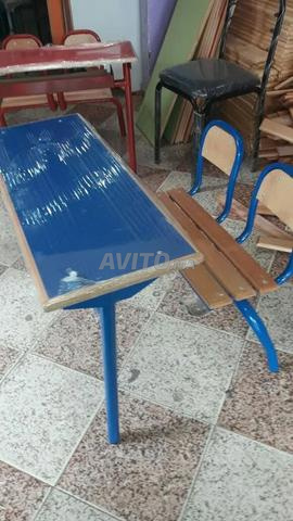 TABLE SCOLAIRE DOUBLE AVEC BANCS