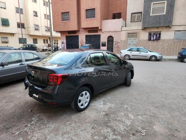 سيارة في حالة جيدة