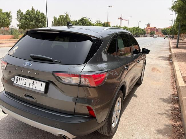 Ford Kuga 2023 confort comme Neuf 