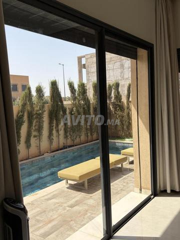 4 أبواب ألومنيوم كبيرة - 2