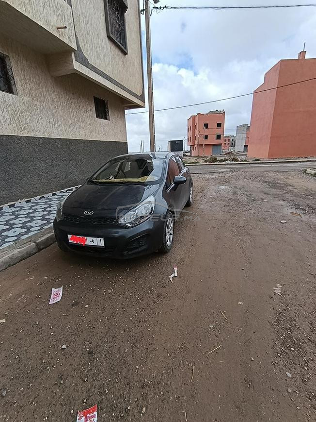 KIA RIO 2015 ESSENCE 