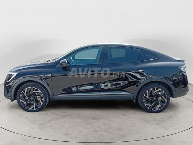 RENAULT. Arkana - 2