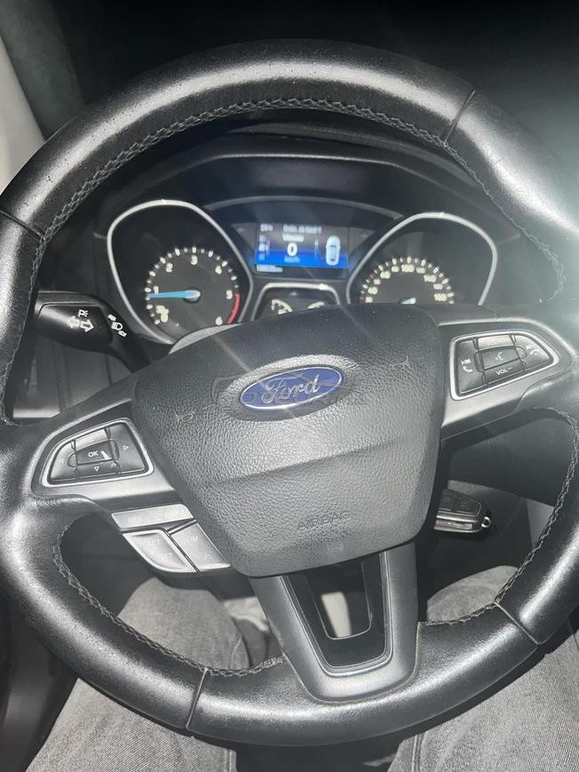 Ford cocus sport 