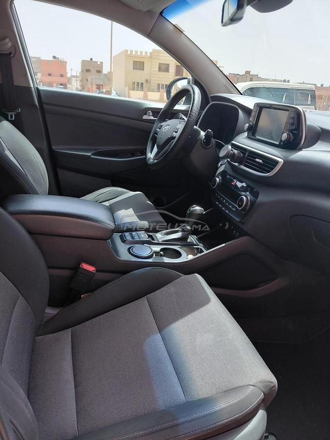 je me vendre un tucson 2020 bon état premier man  