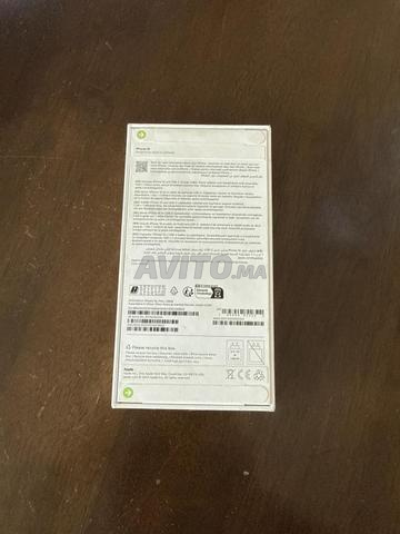 iPhone 16 128GB Rose - 2