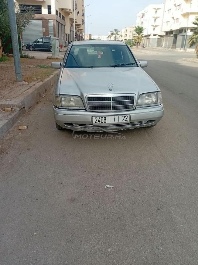 Mercedes-Benz 1994 بنزين يدوية 300.000 كم