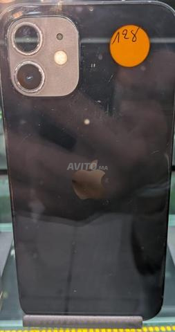 iPhone 12 Normal 79% état batterie 128 Go