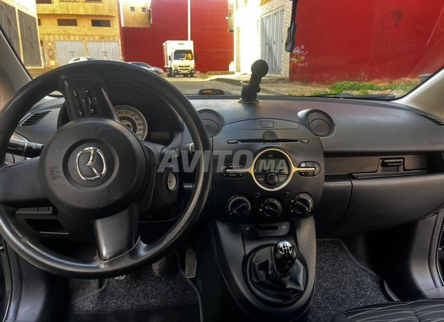 Voiture Mazda 2 - 2