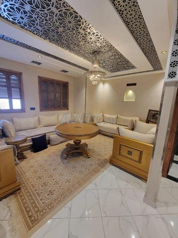 Maison commerciale R+2 à Chems el Madina - 2