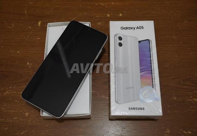 Samsung Galaxy A05 128Go/4Go Silver - 2