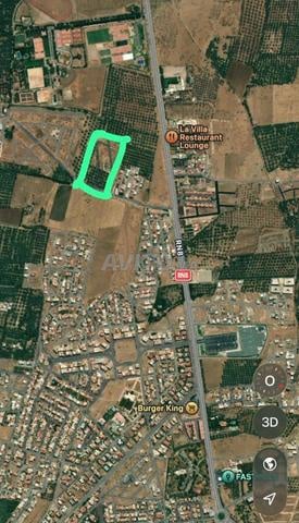 Zone villa à vendre 200 m² à Béni Mellal