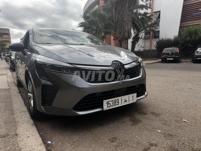 Clio 5 2024 immatriculation Rabat - 2