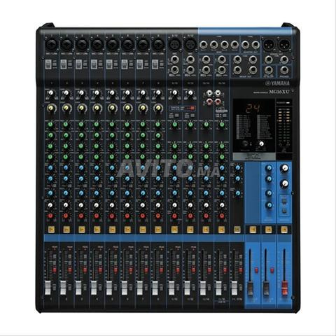 console Yamaha MG16XU et enceintes Yamaha DBR10 - 2