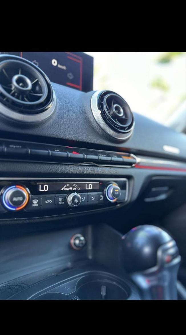Audi a3 modèle 2016 disant 2021 