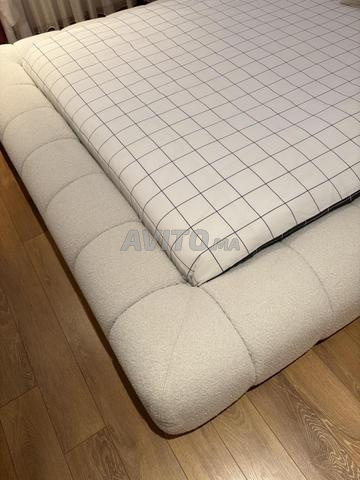 Cadre de lit avec matelas - 2