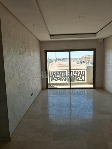 Appartement à louer 110m² à Victoria Bouskoura - 2