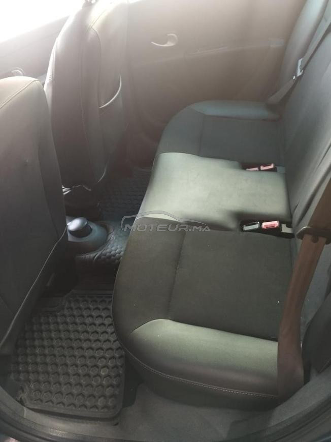 Renault Clio Diesel Manuelle 2010 à Bir Jdid