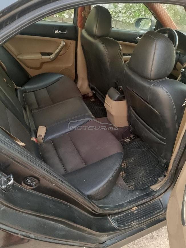 Honda Accord Essence Automatique 2003 à Laâyoune
