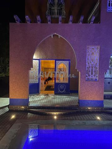 فيلا محفظة للبيع بمساحة 840 متر مربع - 2