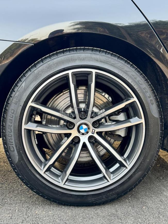 BMW SÉRIE 5 520D 