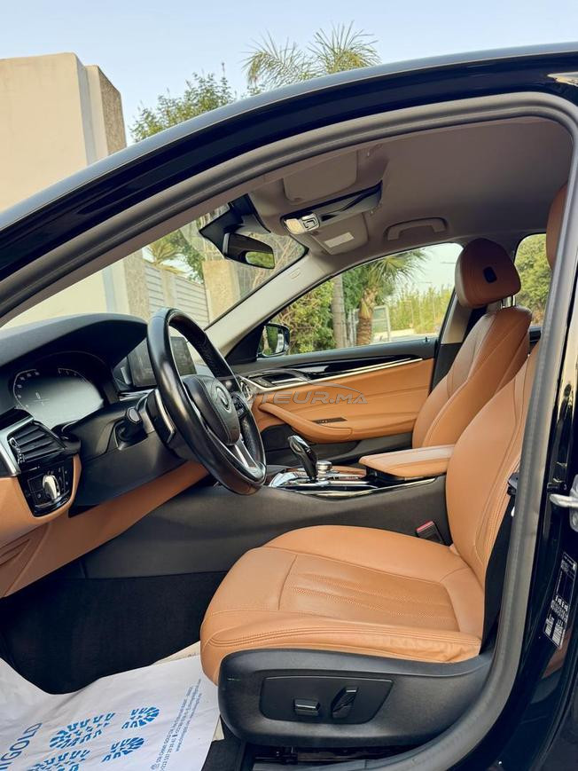 BMW SÉRIE 5 520D 