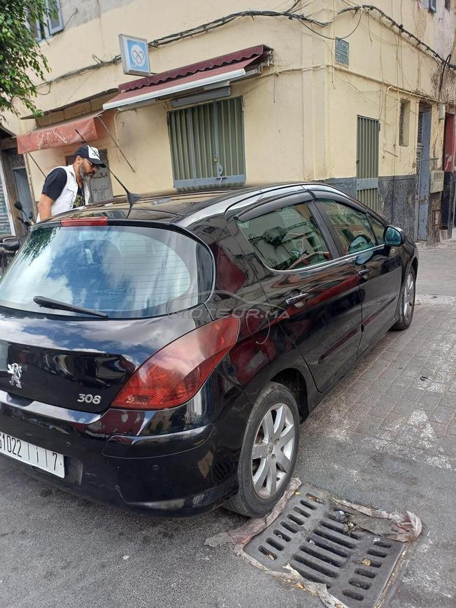 Peugeot 308 en excellent état.