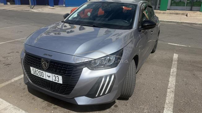 208 Peugeot style 