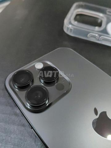 iphone 16 pro noir titan - 2