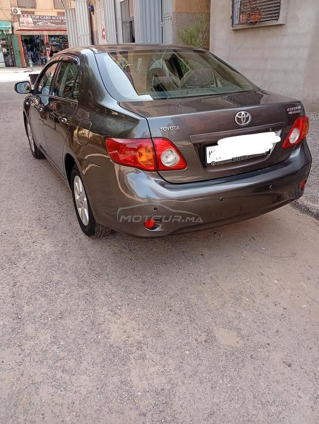 Toyota Corolla Essence premier main TT Option 