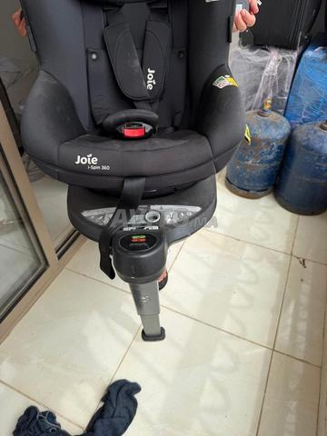 Siège auto pour bébé marque JADE - 2