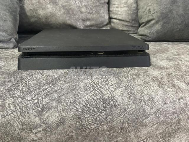 PS4 en bon état – Prix négociable - 2