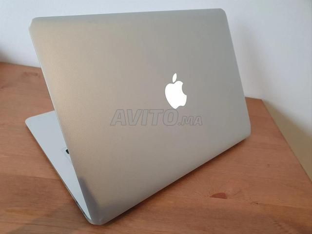 MacBook 2017 i5 Air Slim Ram 8 SSD
