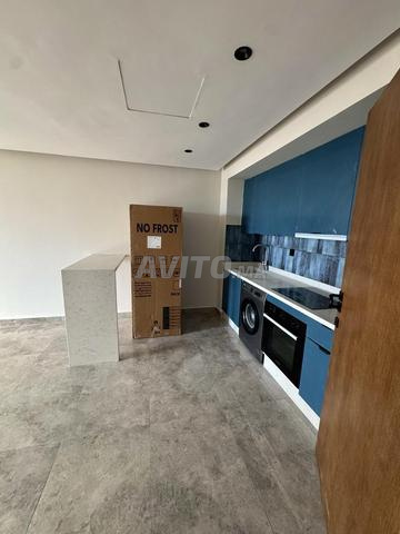 استوديو واسع للإيجار – Marina Residence – جديد - 2
