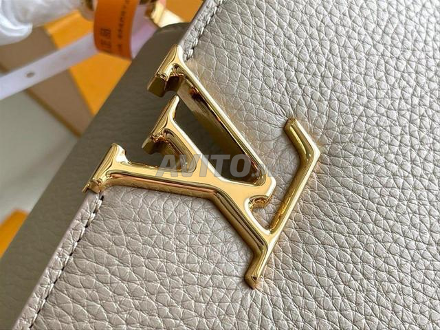 حقيبة لويس فيتون جلدية LV5320 - 2