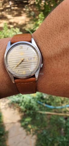 Baskets fabrication indienne 500dh Montre Seiko 5 à 600dh