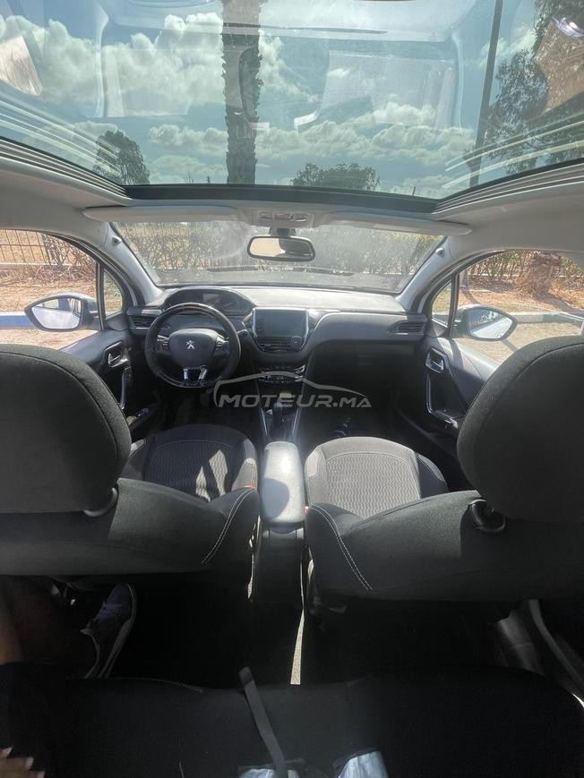 Peugeot 208 Diesel Manuelle 2018 à Mohammedia