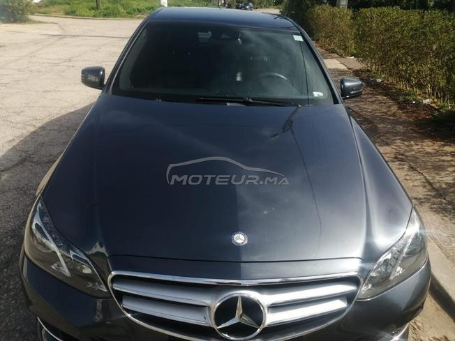 Mercedes E220 