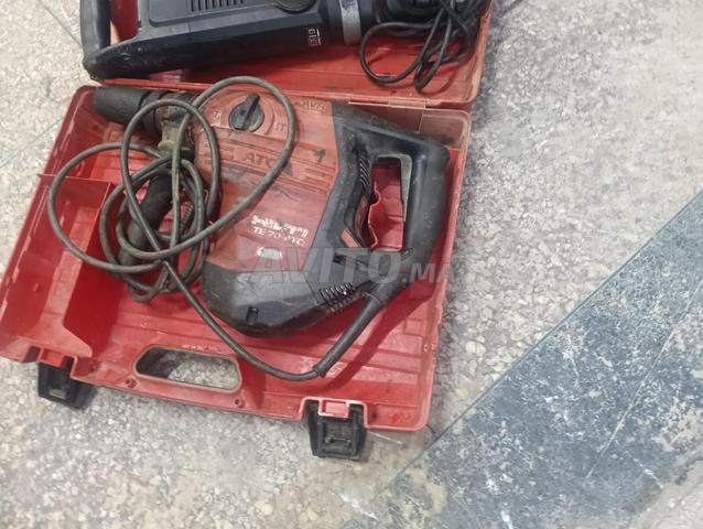 Démolisseur de marque Hilti 70 - 2