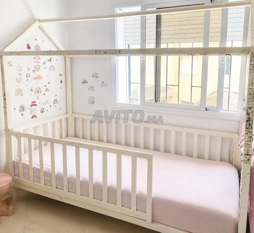 Lit enfant et matelas - 2