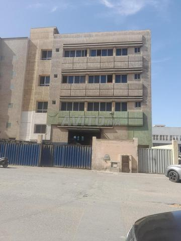 معمل للبيع عين السبع