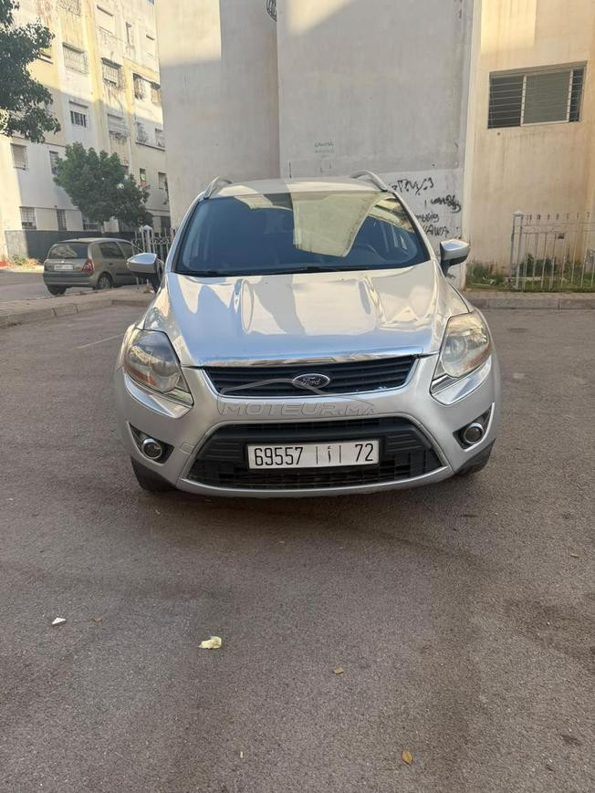 ford kuga promeir main 