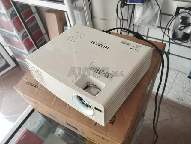 جهاز عرض داتا شو هيتاشي HDMI - 2