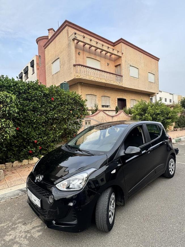 Hyundai grand i10 en très bonne état 