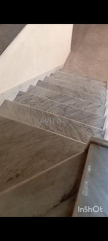 فيلا ممتازة للبيع 220 متر مربع - 2