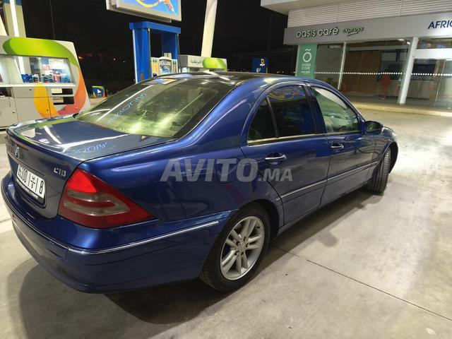 Mercedes-Benz c220 diesel 8ch